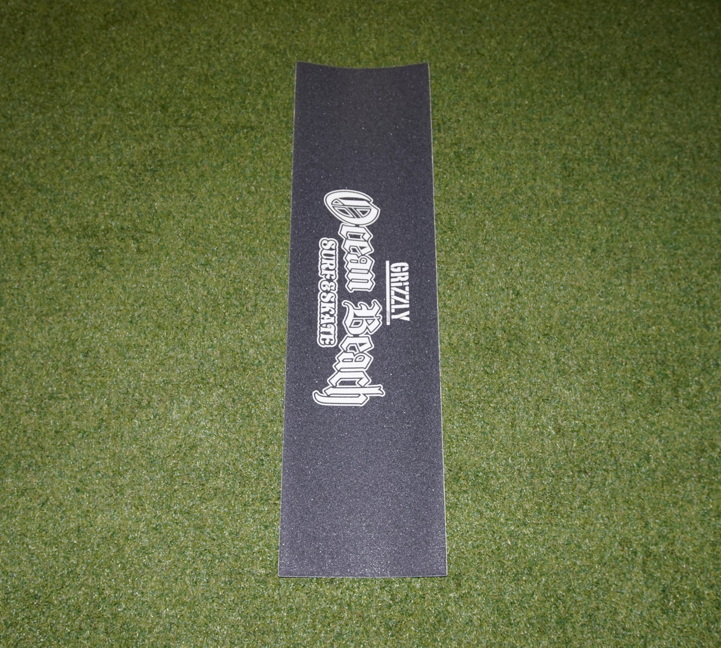 Grizzly x OBSS Custom Grip-Logo