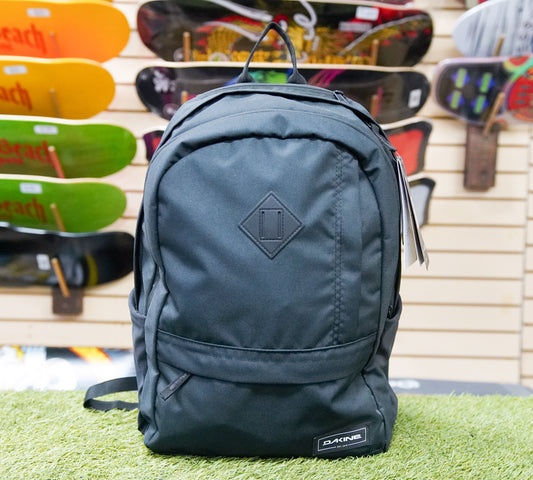 DK Essentials Pack Black