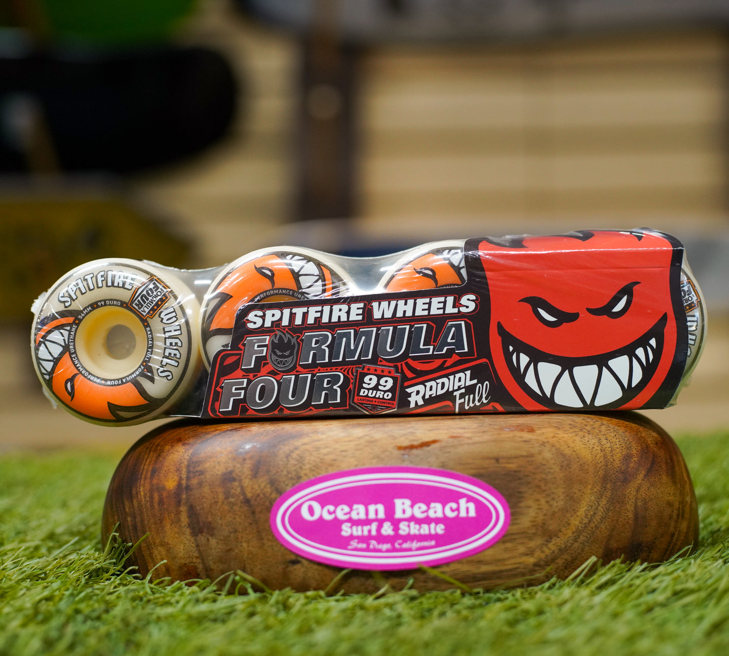 Spitfire Formula 4 Radial Full 99DU