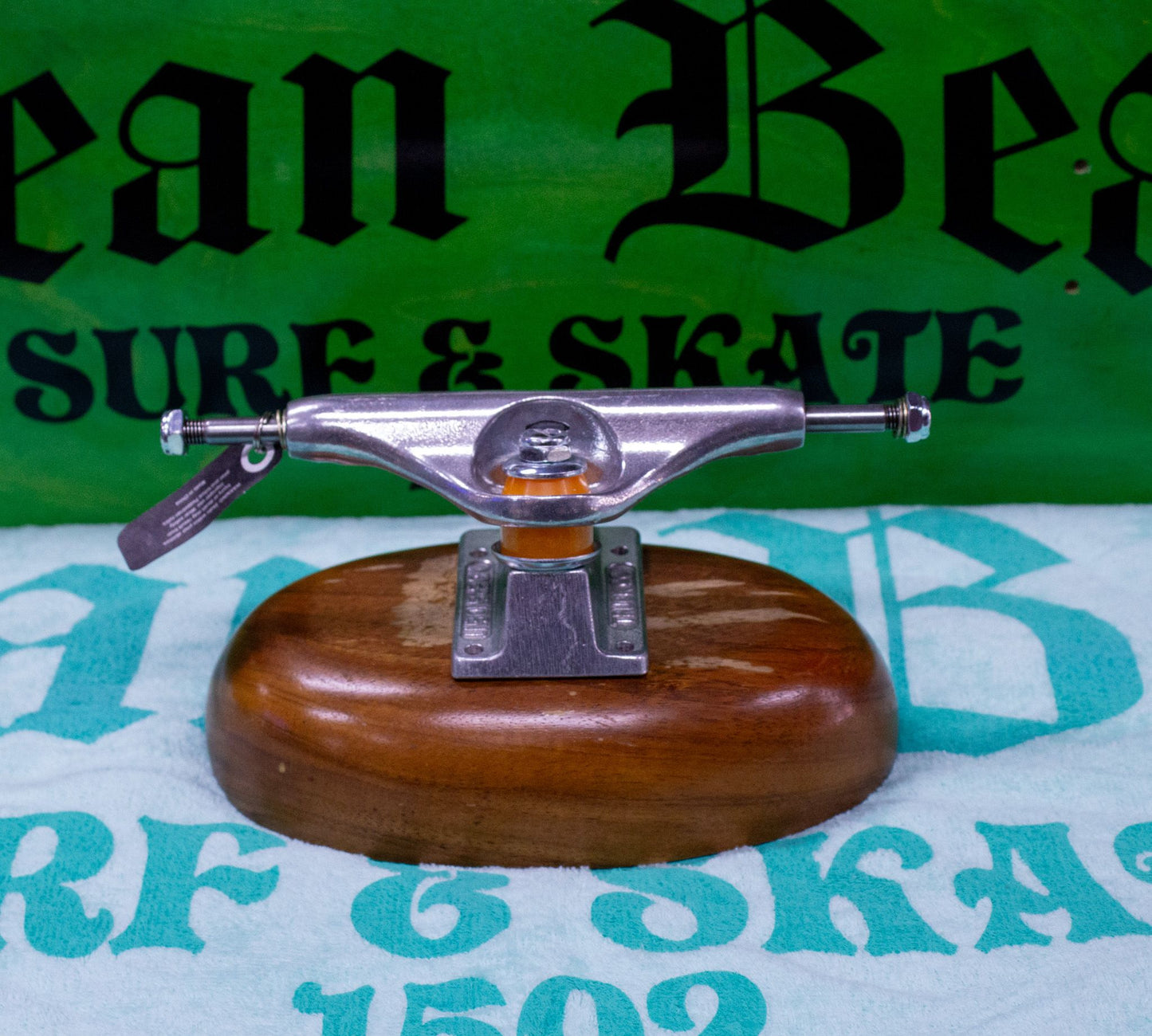 Independent Stage 11 Hollow Trucks