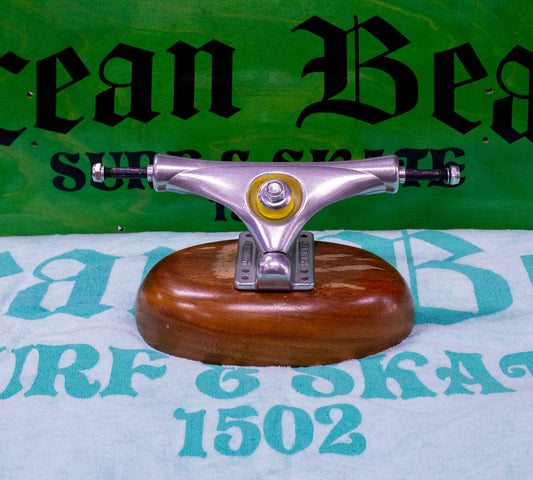 Gullwing Reverse Kingpin 40 Degree Truck